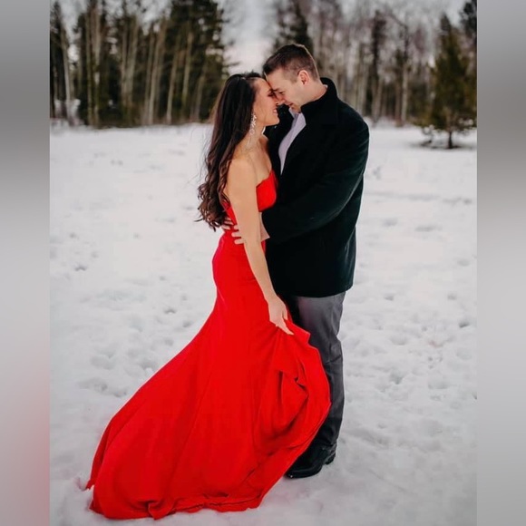 Red floor length ball gown with slit by Claire New York size 6 - Picture 6 of 9